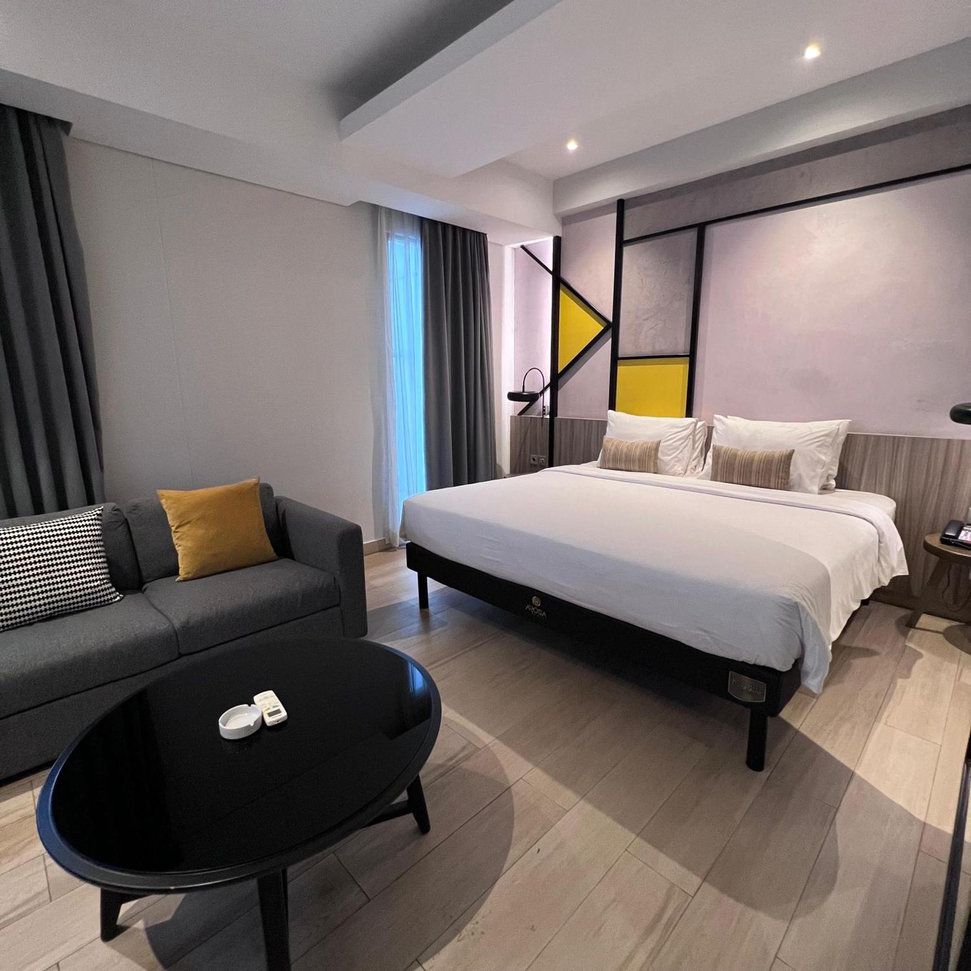 Arosa Hotel Jakarta Exterior foto