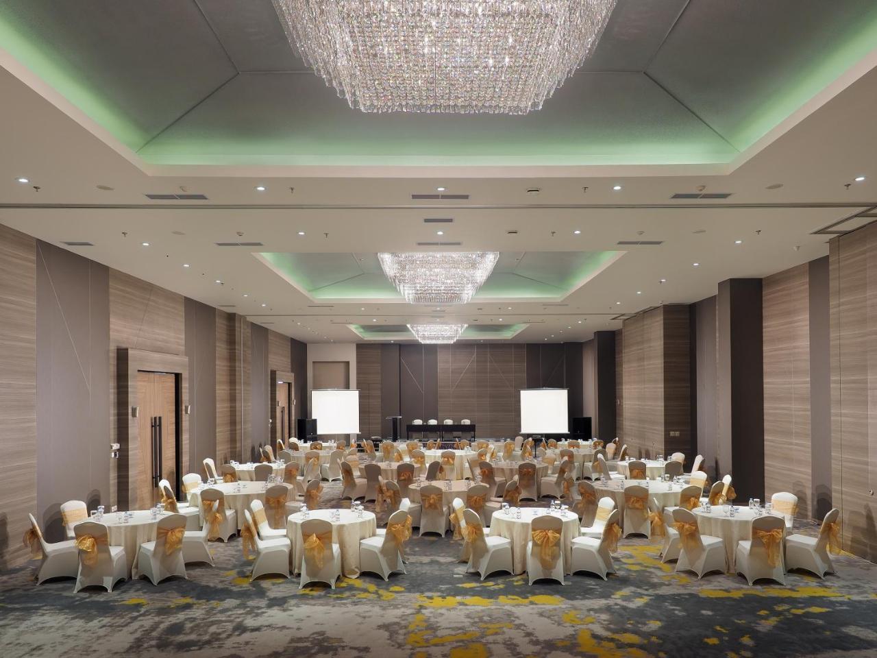 Arosa Hotel Jakarta Exterior foto